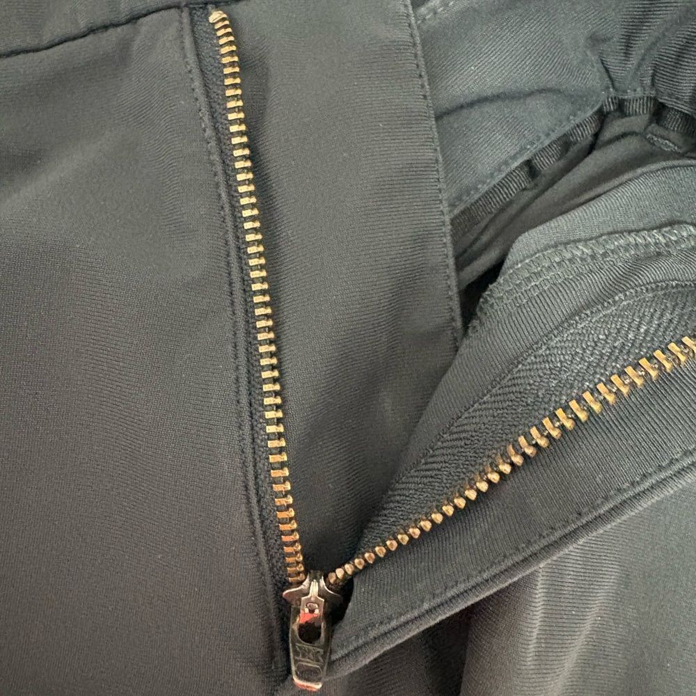 Lululemon Pants in Charcoal Gray Size 30x29 - Picture 7 of 11